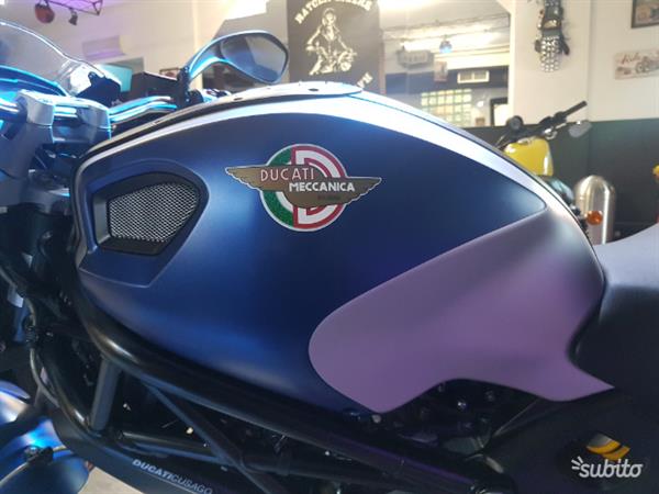 Ducati Monster 696 Bi-colore Livrea Sport 100 Art