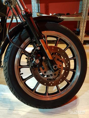 Harley-Davidson Sportster Xl 883 R Full Black