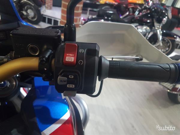 Honda CRF 1000 L DCT Africa Twin Tricolor Abs