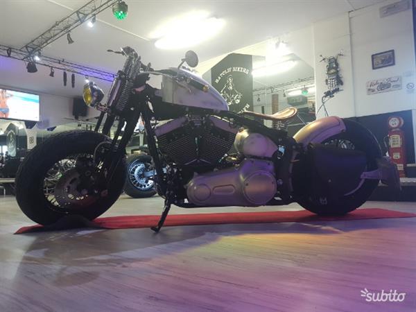 Harley Davidson FLSTSB Softail Cross Bones 1584 Speciale 