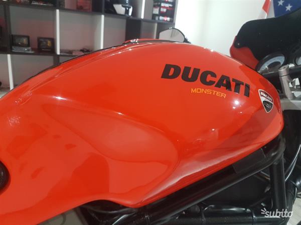 Ducati Monster S2R 800 Arancione/Nero Arrow Carbon