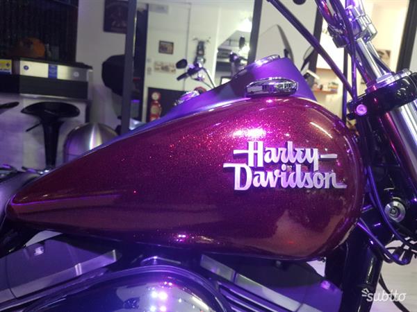 Harley Davidson Dyna Street Bob FXDBA Abs 1584 Candy Limited 