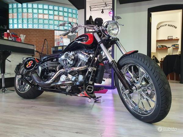 Harley- Davidson Fxcw Rocker Special Fire 260