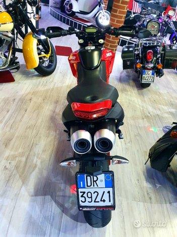 Ducati Hypermotard 796 Red 