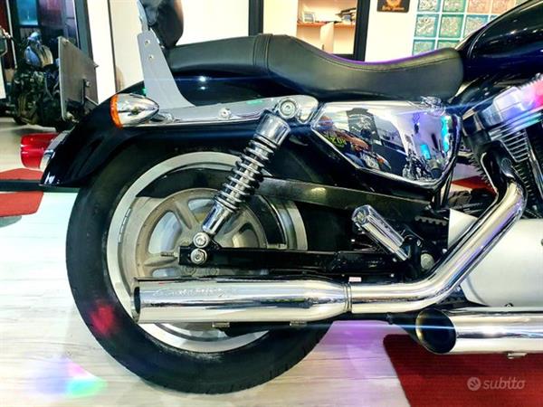 Harley-Davidson Sportster XL 883 C Custom