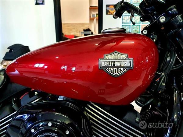 Harley-Davidson Street 750 Candy Rouge 34Kw