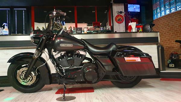 Harley-Davidson FLHRSI Road King 1450 Speciale