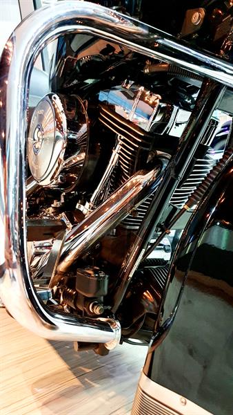 Harley-Davidson FLHRCI Road King 1450 - Screamin Eagle