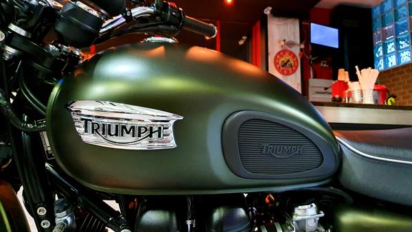 Triumph Scrambler 865 Limited Military Army