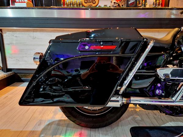 Harley-Davidson FLHRCI Road King 1450 Special Bagger
