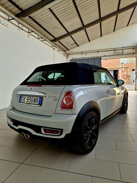 MINI Mini Cooper 2.0 SD Cabrio Ice RESTYLING - MY 2011