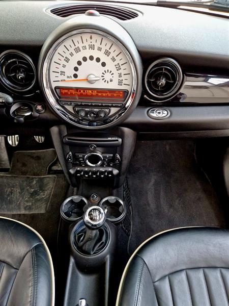 MINI Mini Cooper 2.0 SD Cabrio Ice RESTYLING - MY 2011