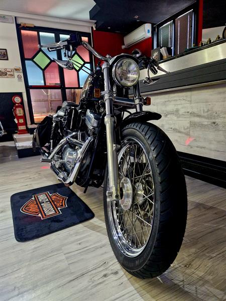 Harley-Davidson XLH 883 Hugger