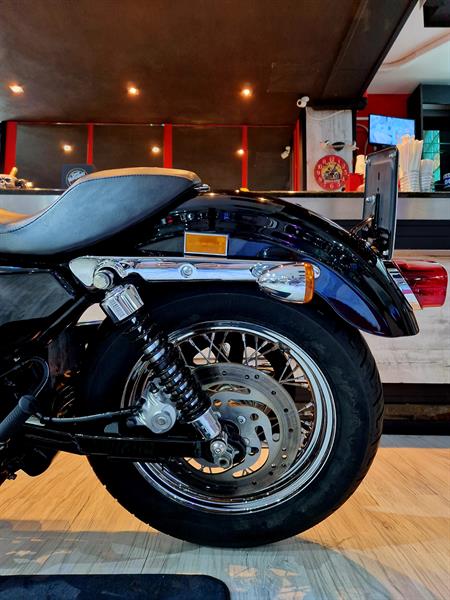 Harley-Davidson Sportster XL 883 L - Black Edition