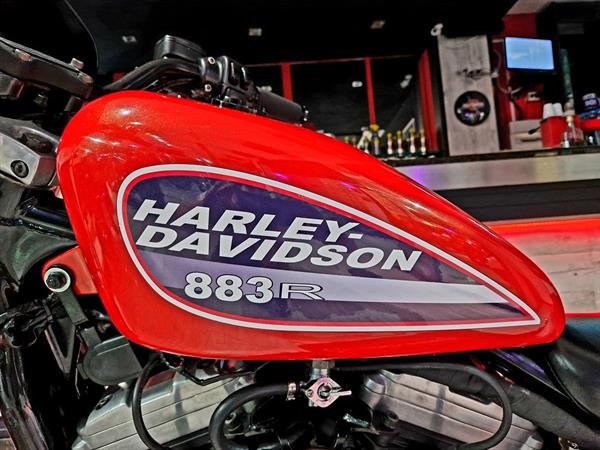 Harley-Davidson Sportster XLH 883 Special Rouge - 1987
