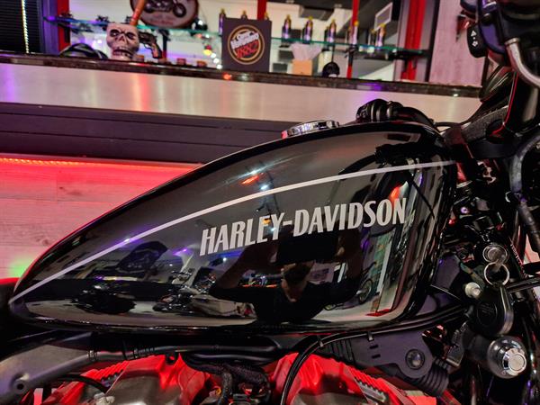 Harley-Davidson XL 1200 N Nightster Black - 2011