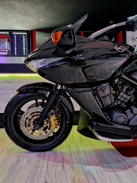 Honda DN-01 700A Black ABS