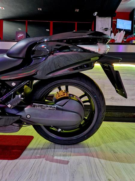 Honda DN-01 700A Black ABS