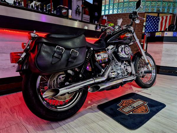 Harley-Davidson FXDC Dyna Super Glide 1584 Fire