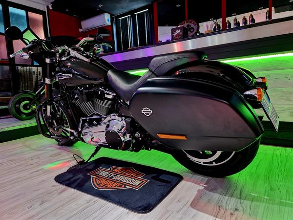 Harley-Davidson FLSB Softail Sport Glide 107 Black - ABS My 2018