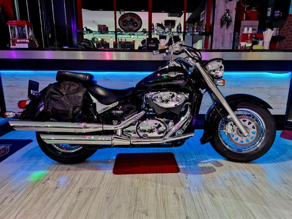 Suzuki VL Intruder 800 C Classic Black