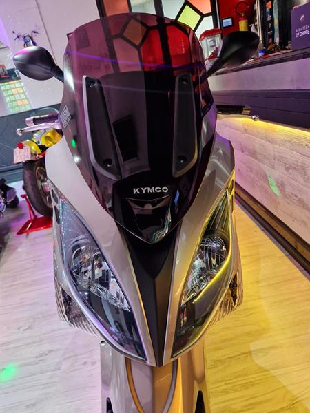 Kymco XCiting 300i R Grey & Black - Restyling