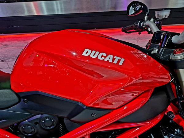 Ducati Streetfighter 848 Rosso Corsa - Termignoni 