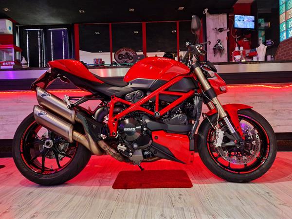 Ducati Streetfighter 848 Rosso Corsa - Termignoni 