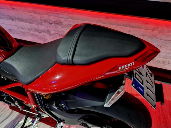 Ducati Streetfighter 848 Rosso Corsa - Termignoni 