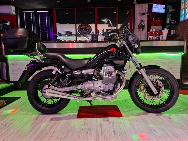 Moto Guzzi Nevada 750 i.e Black Edition