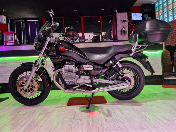 Moto Guzzi Nevada 750 i.e Black Edition