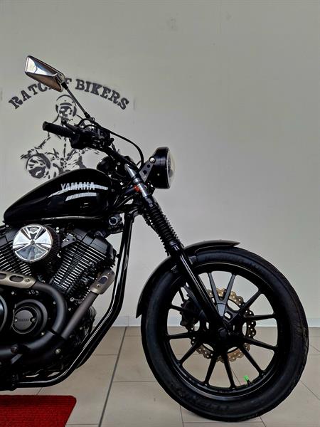 Yamaha XVS 950 CU '' Bolt '' Black Bobber