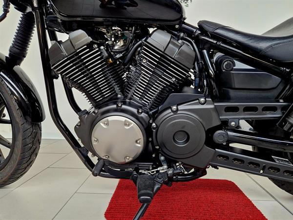 Yamaha XVS 950 CU '' Bolt '' Black Bobber