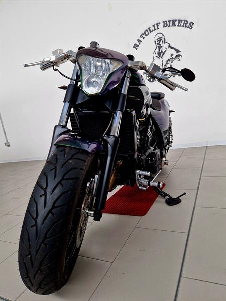 Special Yamaha V-Max 1200 Chamaleon Green